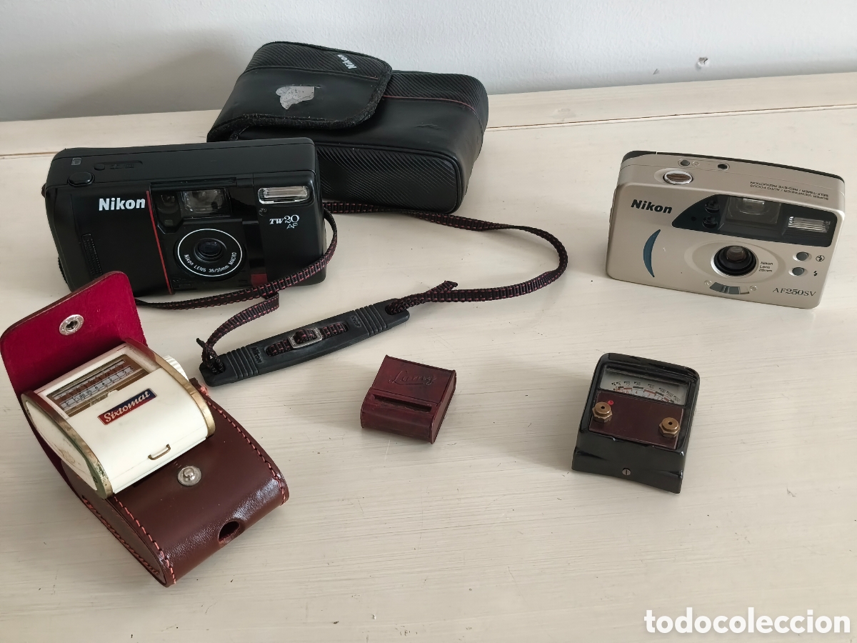 C&aacute;mara de fotos: Lote de 2 c&aacute;maras Nikon y 3 fot&oacute;metros