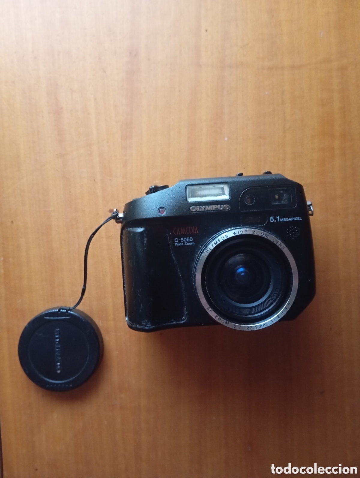 Photo camera: olympus camedia c-5060 wide zoom leer descripci&oacute;n