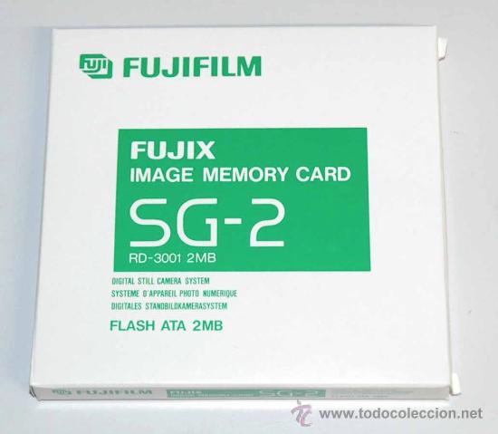 C&aacute;mara de fotos: Fujifilm Digital Still Camera System Kit DS-220 (1995). - Foto 3
