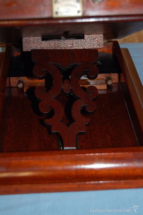 C&aacute;mara de fotos: VISOR DE MESA ESTEROSC&Oacute;PICO DE SOBREMESA EN MADERA DE CAOBA - Foto 9
