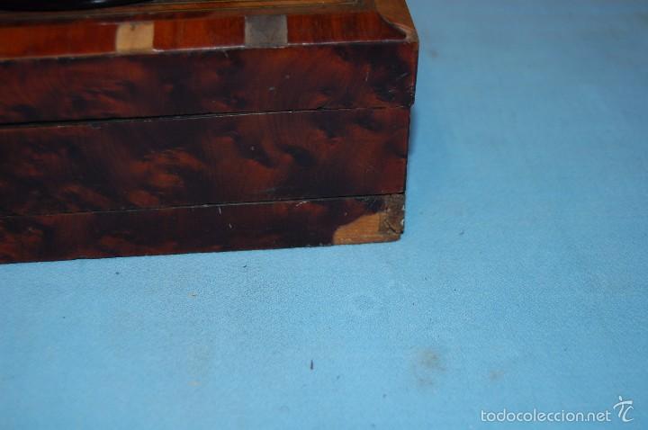 C&aacute;mara de fotos: VISOR ESTEROSC&Oacute;PICO DE SOBREMESA EN MADERA DE RA&Iacute;Z ERABLE - Foto 6