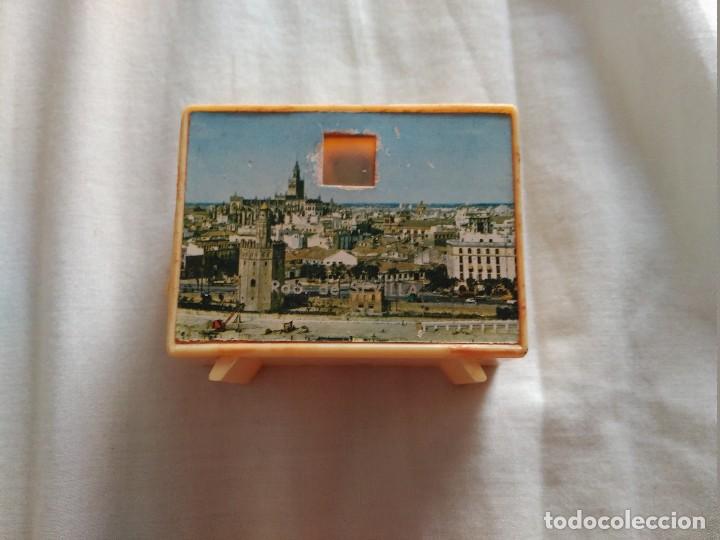C&aacute;mara de fotos: visor televisor sevilla a&ntilde;os 70 - Foto 1