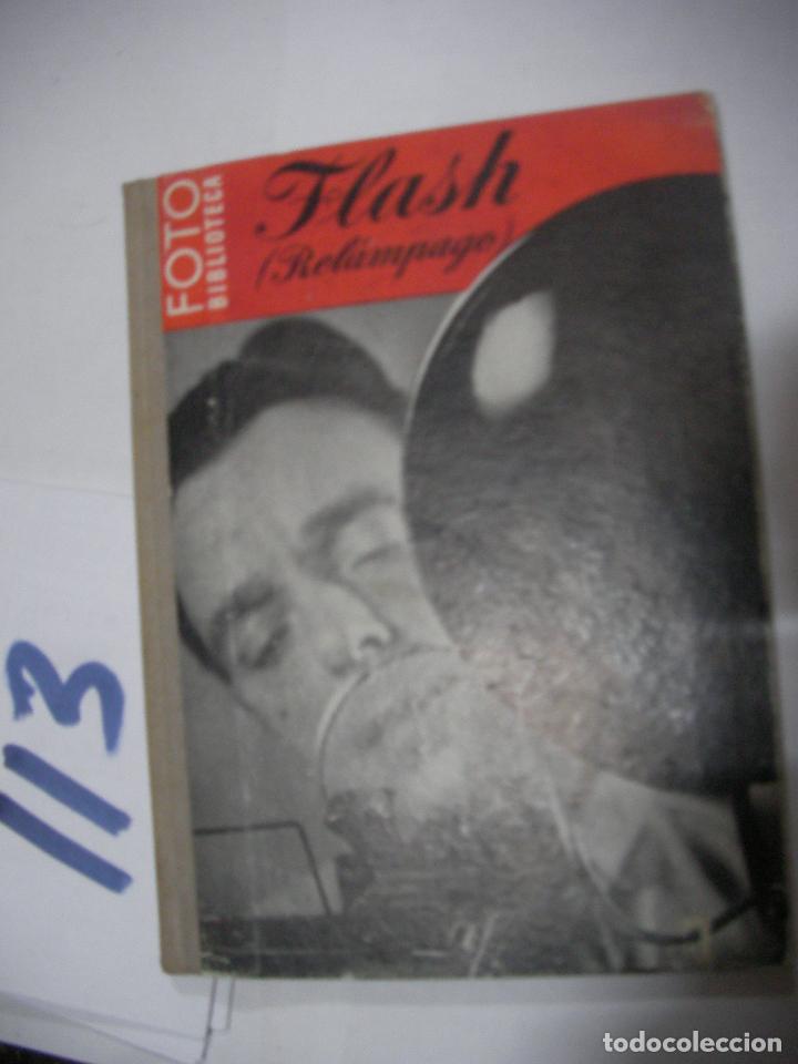 C&aacute;mara de fotos: ANTIGUO LIBRO FOTOGRAFIA - FLASH - Foto 1