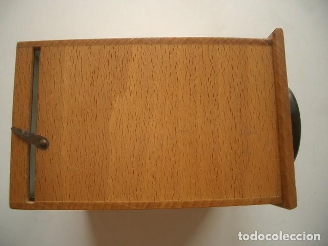 C&aacute;mara de fotos: Antiguo visor estereosc&oacute;pico. - Foto 2