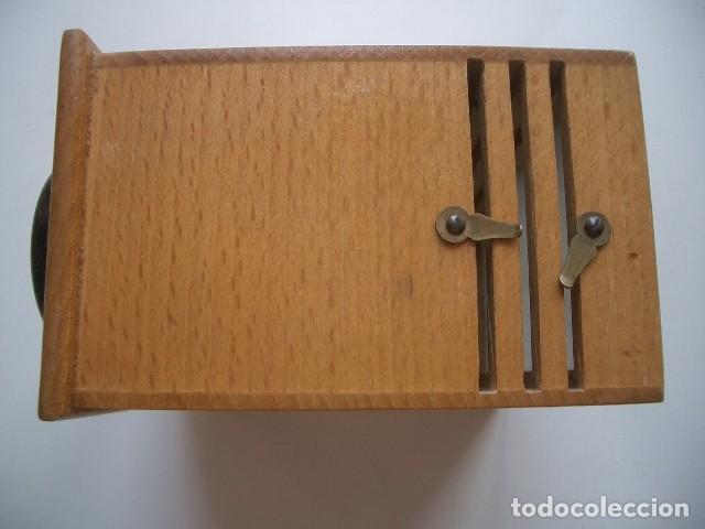 C&aacute;mara de fotos: Antiguo visor estereosc&oacute;pico. - Foto 4