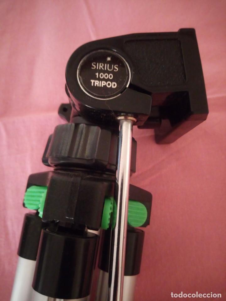 C&aacute;mara de fotos: tr&iacute;pode extensible sirius model 1000 tripod ,en caja original. - Foto 5