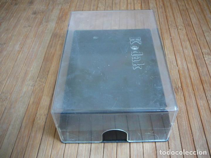 C&aacute;mara de fotos: Caja de pl&aacute;stico Kodak - Foto 2