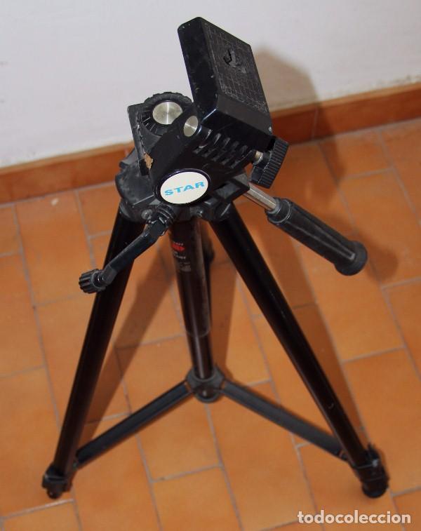 C&aacute;mara de fotos: Tr&iacute;pode STAR - medida plegado 55cm. - Foto 1