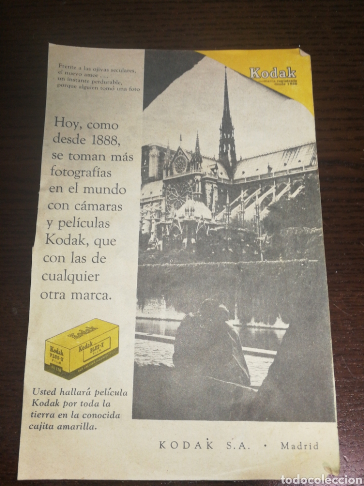 Photo camera: KODAK, ANTIGUA PUBLICIDAD 1956