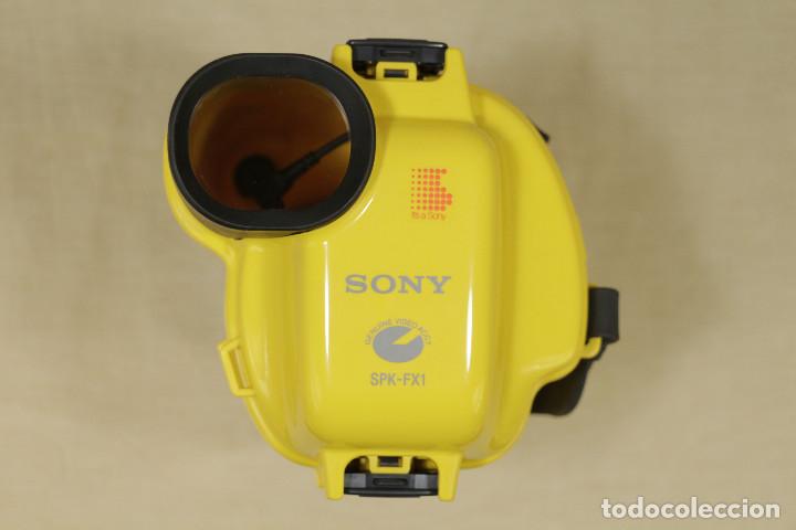 C&aacute;mara de fotos: Sony Handycam Splash Pack SPK-FX1 - Foto 3