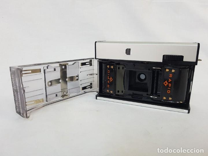 C&aacute;mara de fotos: Agfa Rapid Modell Dummy, display del fabricante, 1971. - Foto 5