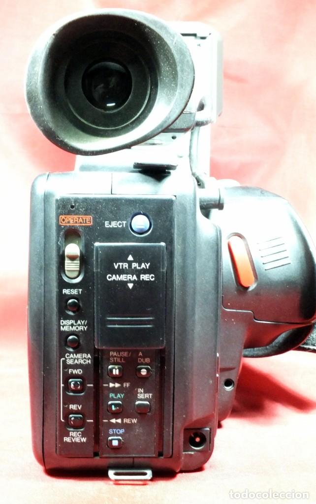 C&aacute;mara de fotos: Videoc&aacute;mara PANASONIC MC 30 con antorcha - Foto 5