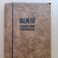 Cámara de fotos: DALLMEYER LENSES AND APPARATUS LONDON 1935. Lote 398013249