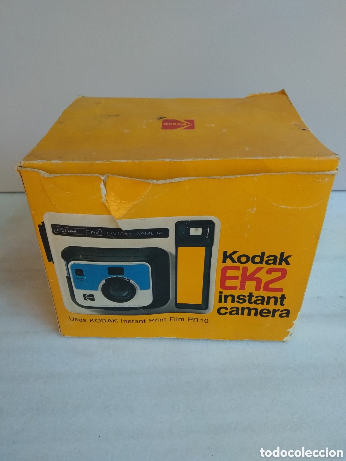 Photo camera: C&aacute;mara de fotos Kodak instant.