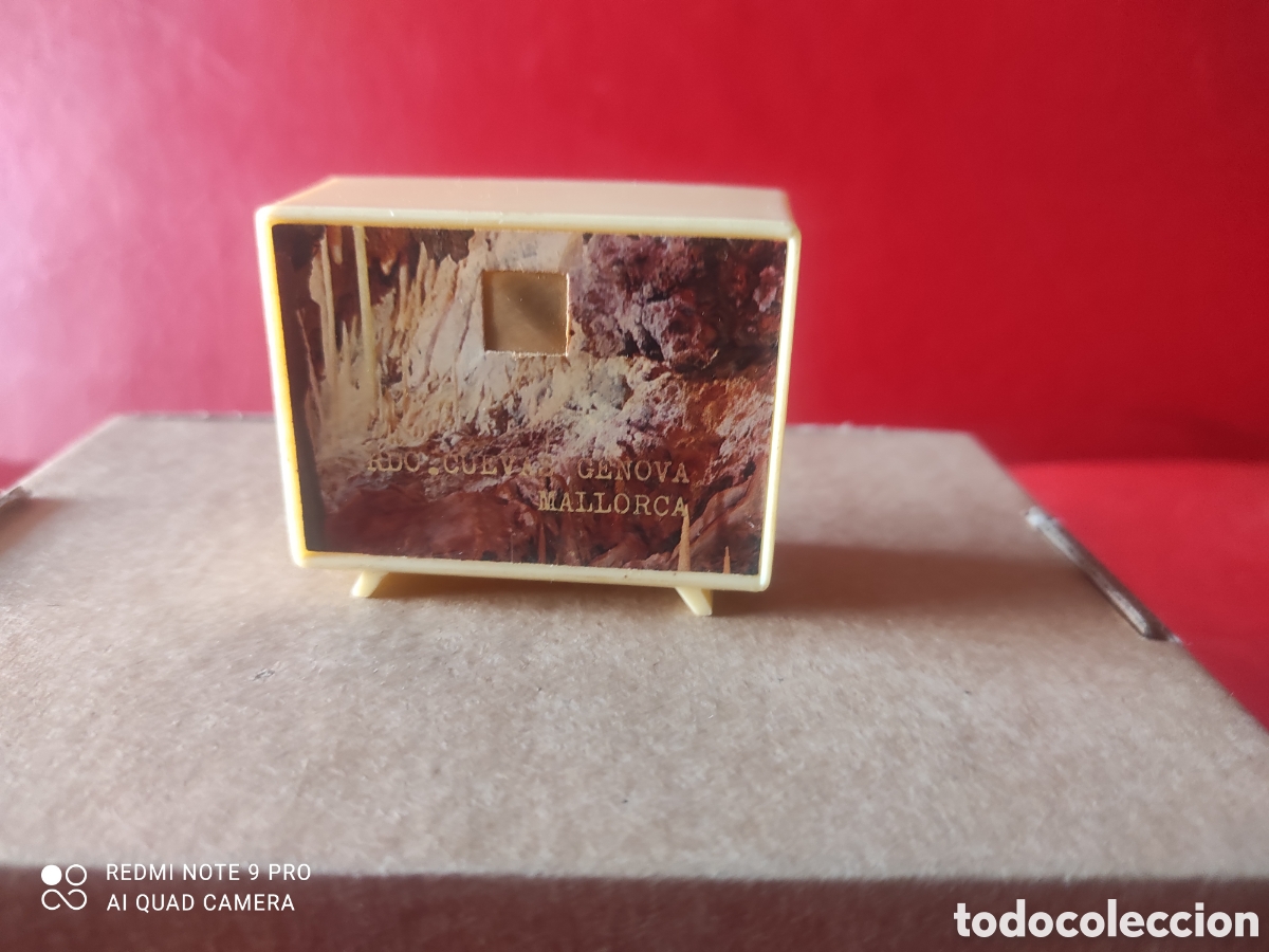 Fotokamera: Antiguo mini televisor visor, con im&aacute;genes. RDO. Cuevas G&eacute;nova (Mallorca)