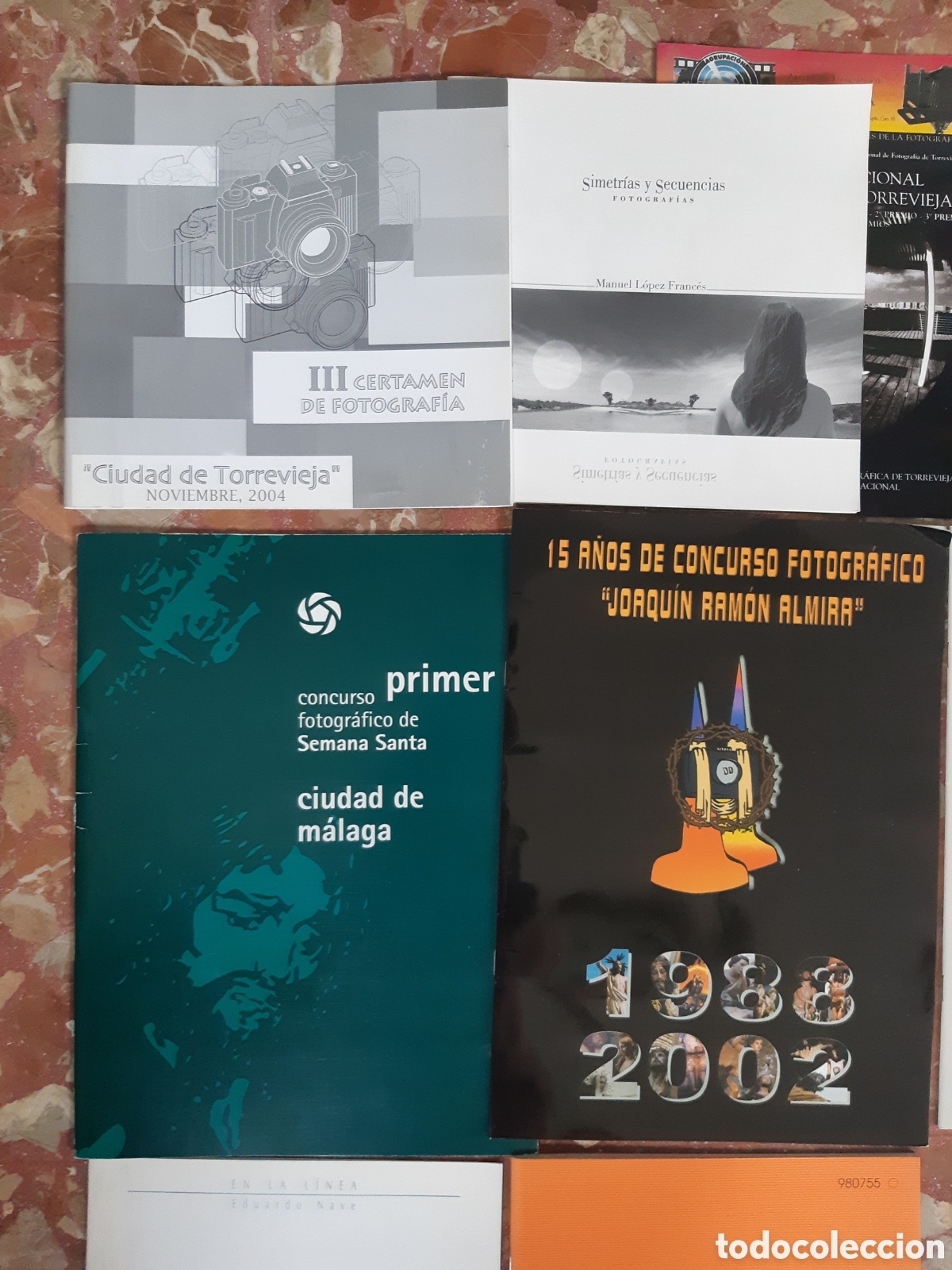 C&aacute;mara de fotos: 12 cat&aacute;logos de exposiciones fotograficas - Foto 2
