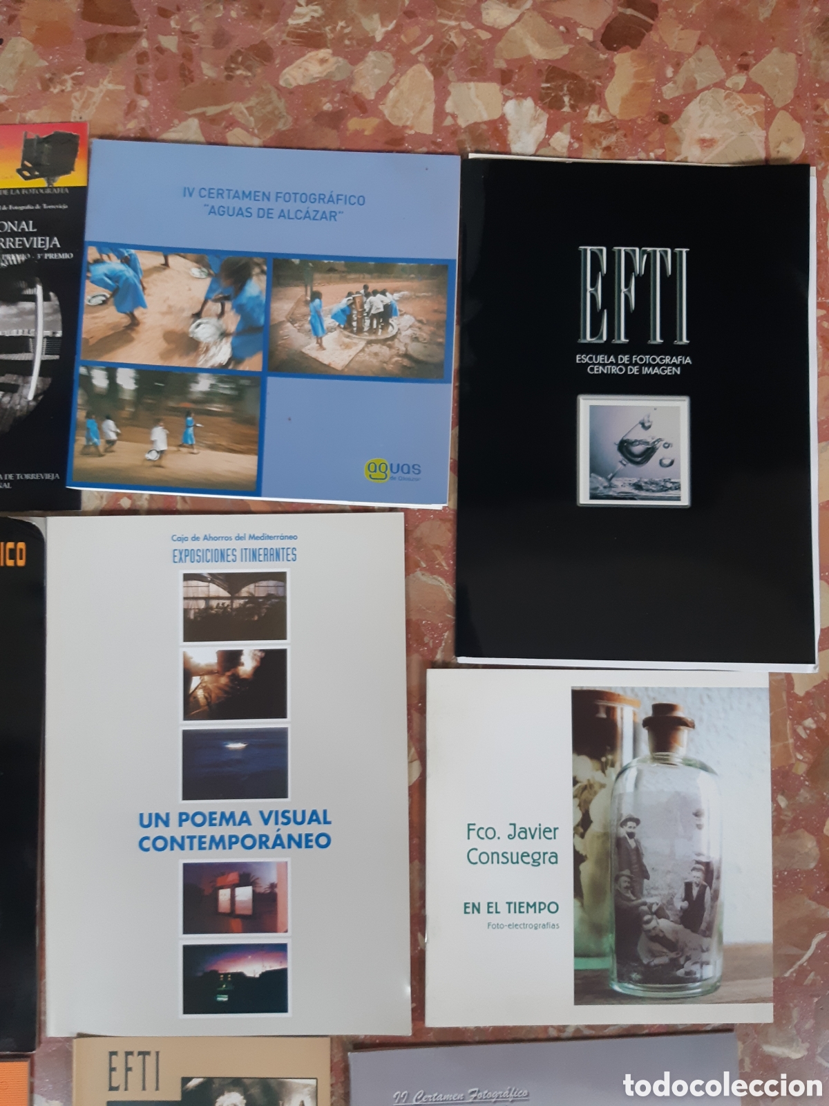 C&aacute;mara de fotos: 12 cat&aacute;logos de exposiciones fotograficas - Foto 3