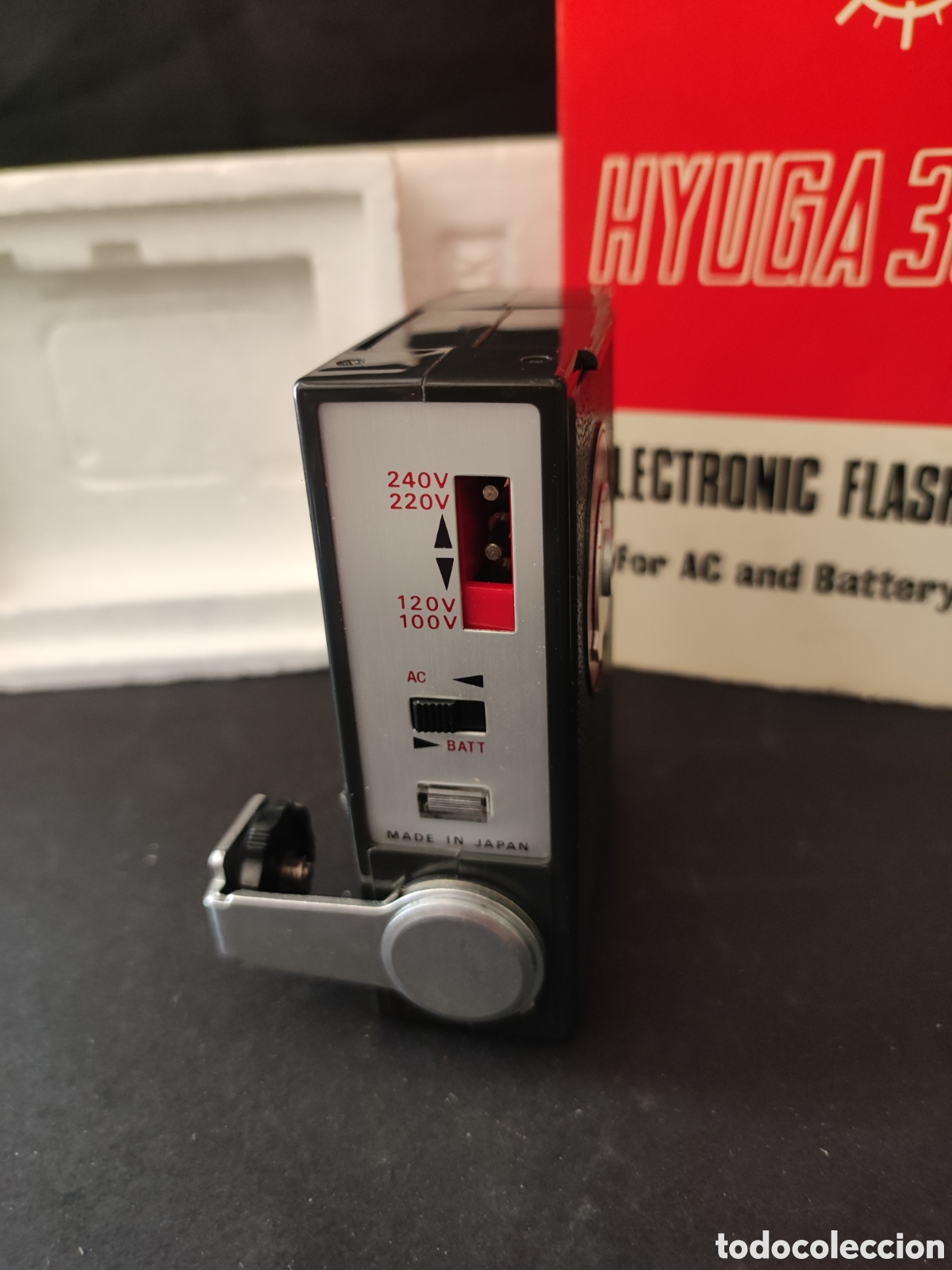C&aacute;mara de fotos: Flash electr&oacute;nico con su caja y estuche - Foto 3