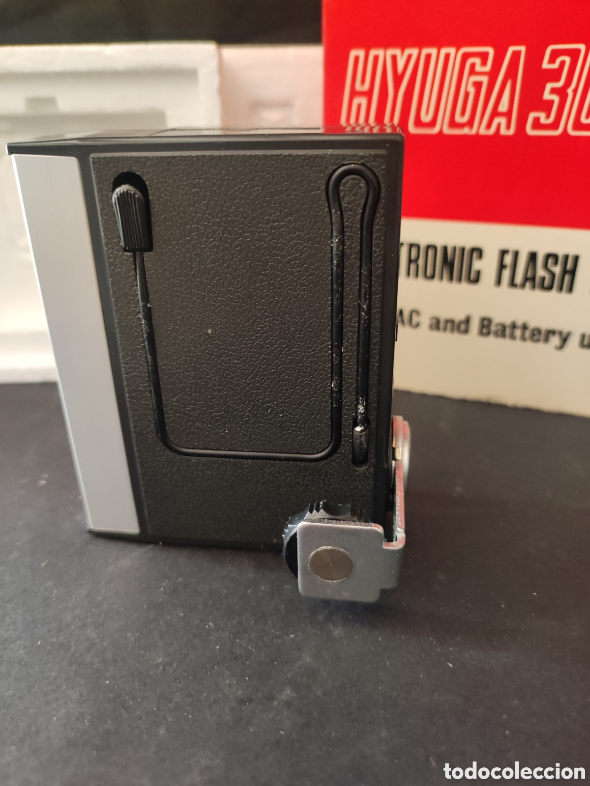 C&aacute;mara de fotos: Flash electr&oacute;nico con su caja y estuche - Foto 4