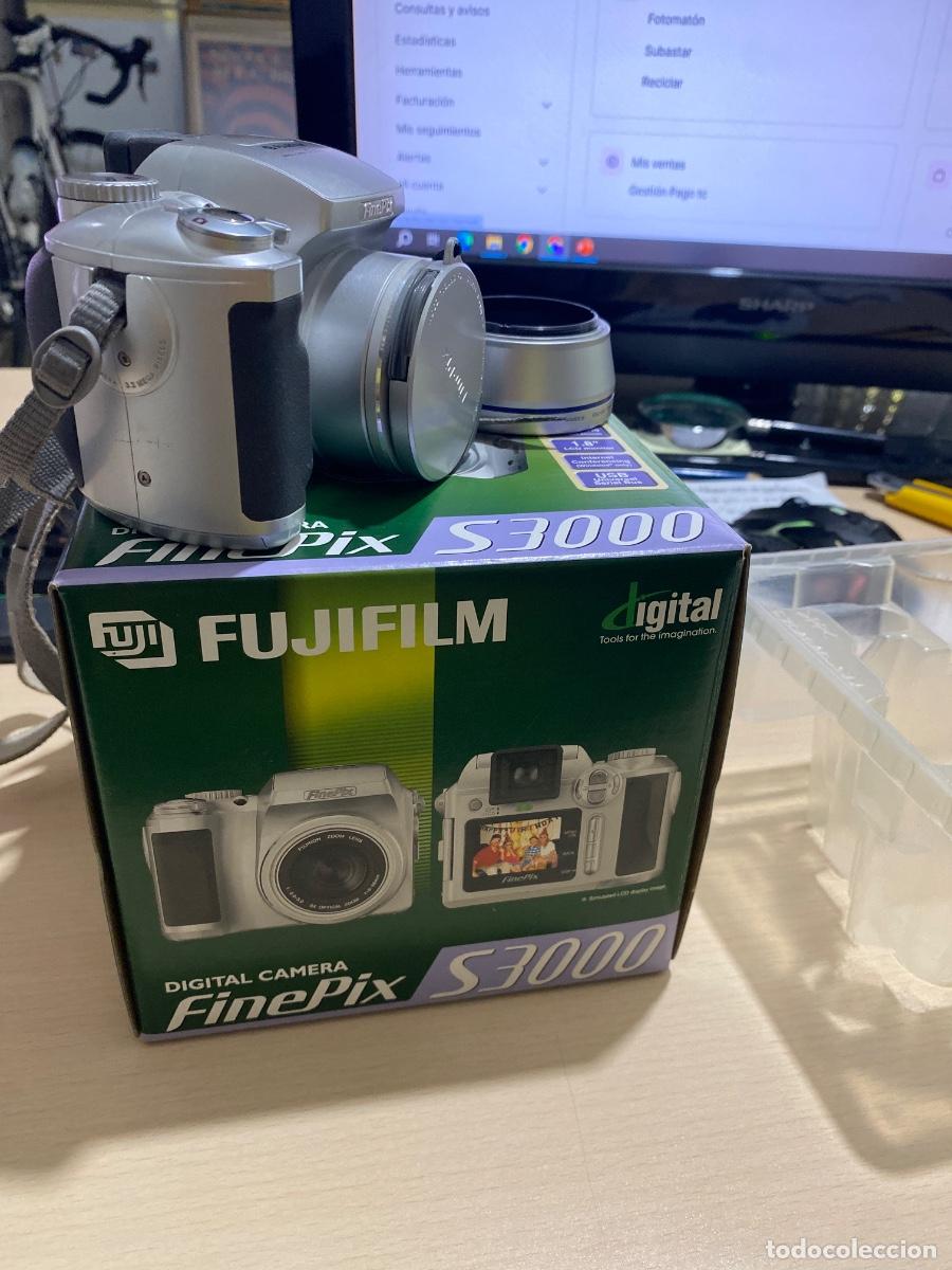 Fotokamera: Camara fotografia fujifilm S3000