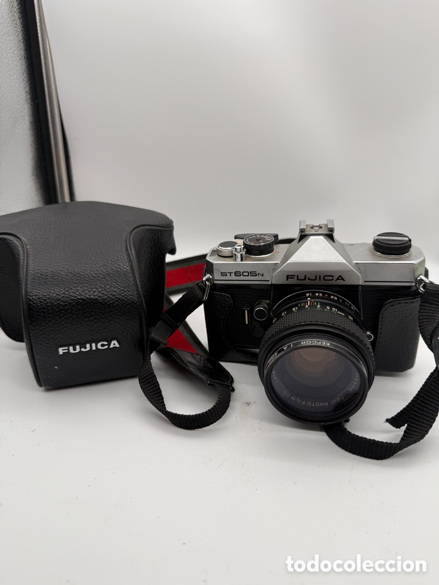Fotokamera: C&aacute;mara de fotos Fujica ST 605 N anal&oacute;gica