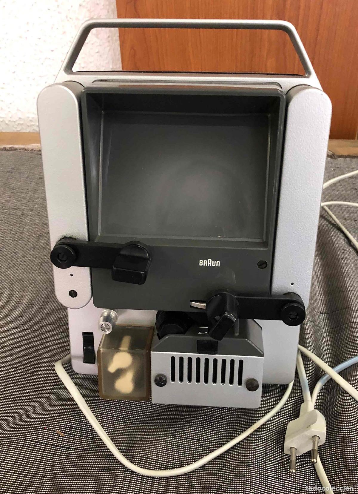 C&aacute;mara de fotos: VISIONADORA DE PELICULA SUPER 8 BRAUN SB1, 1968.