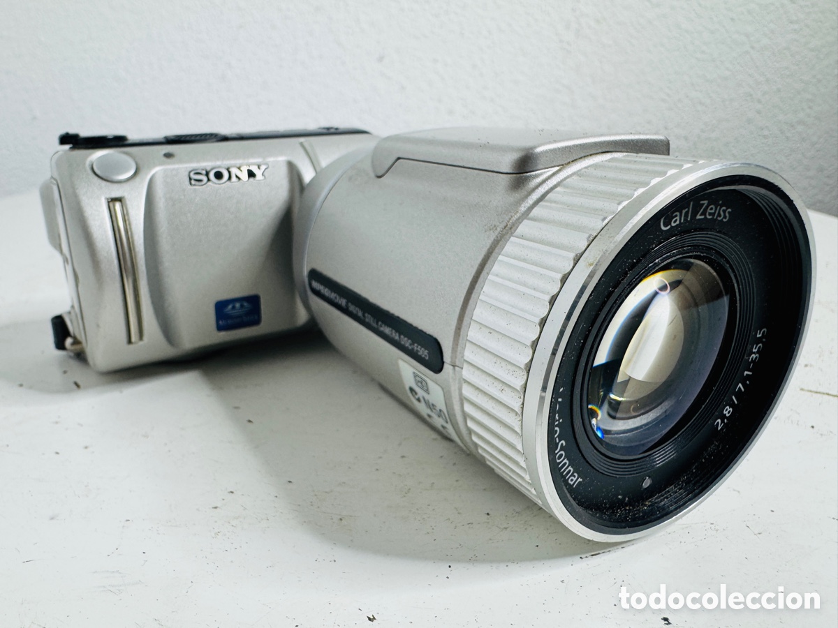 C&aacute;mara de fotos: Sony Cybershot DSC-F505 Digitalkamera Silber Carl Zeiss Vario-Sonnar