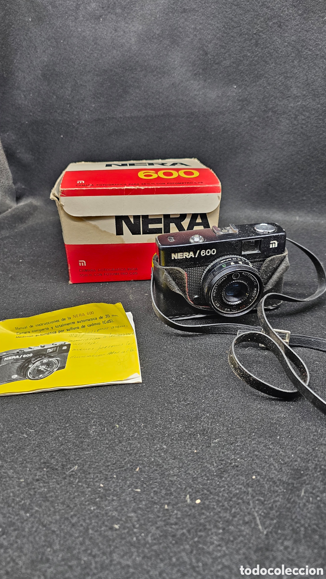 C&aacute;mara de fotos: Antigua c&aacute;mara de fotos Nera