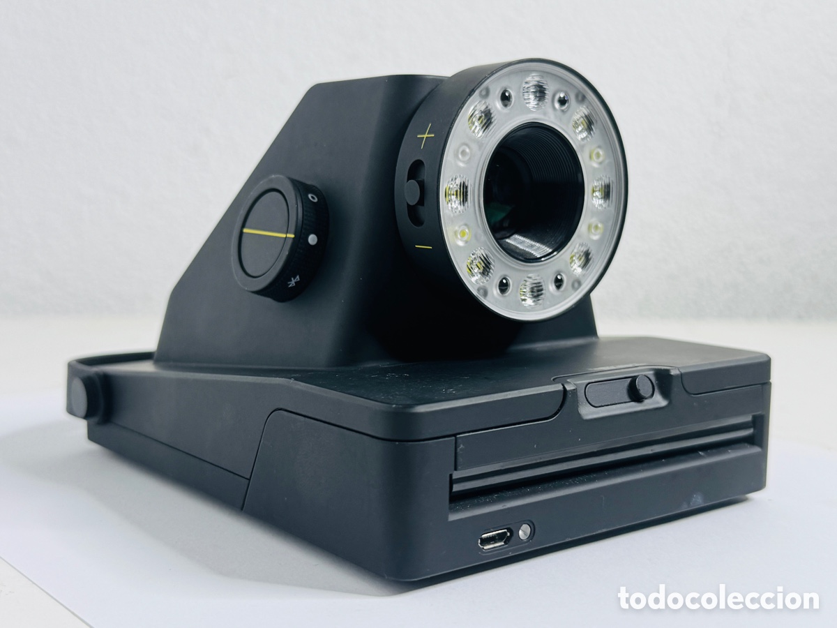 C&aacute;mara de fotos: Impossible Project I-1 Analog Instant Camera