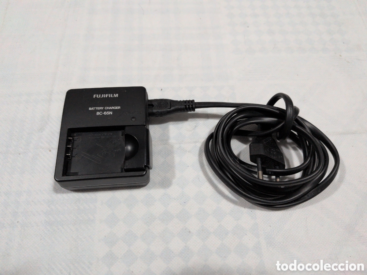 C&aacute;mara de fotos: Cargador para c&aacute;mara Fujifilm BC-65N