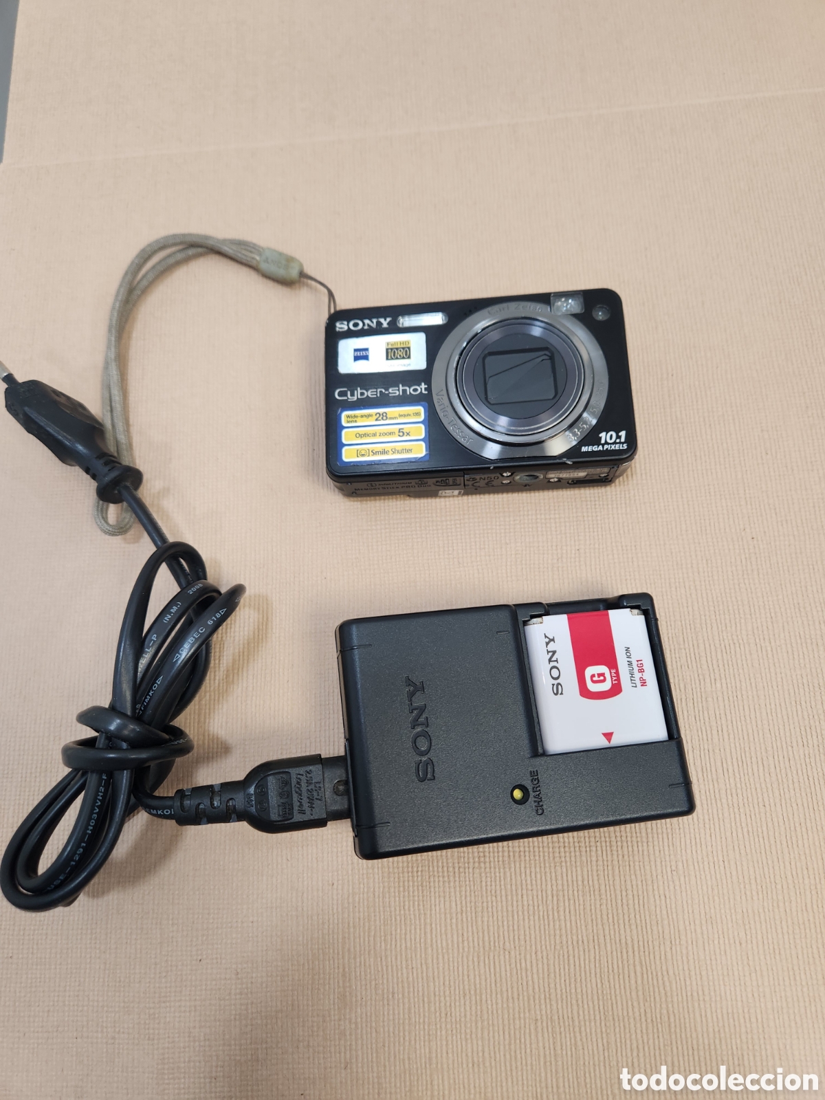C&aacute;mara de fotos: C&aacute;mara Sony Cyber-shot 10.1 MP + Cargador