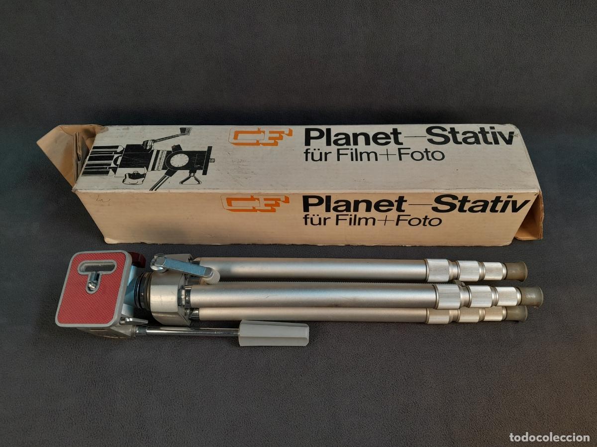 C&aacute;mara de fotos: TR&Iacute;PODE PROFESIONAL &rdquo;CF PLANET&rdquo; PARA FOTOGRAF&Iacute;A. SIGLO XX