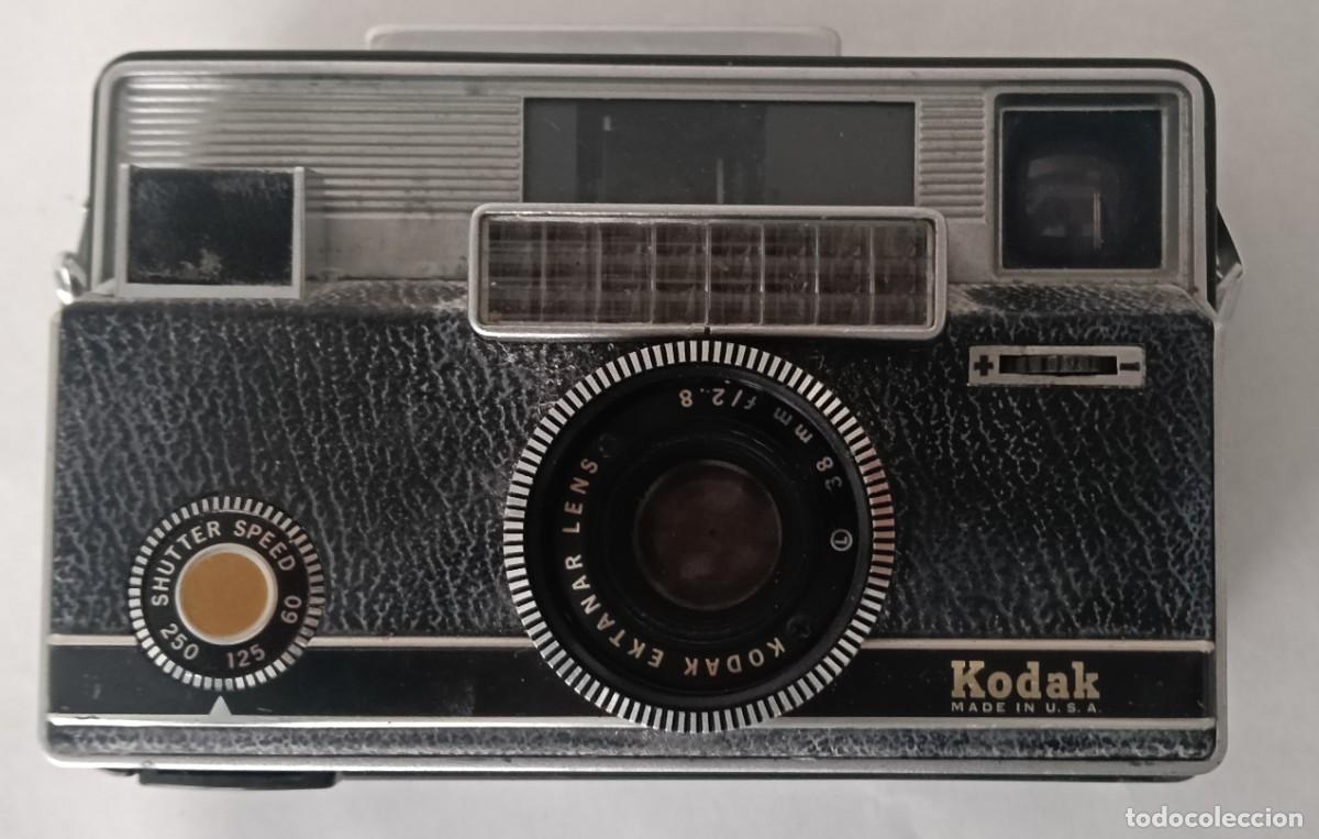 C&aacute;mara de fotos: CAMARA FOTOGRAFICA ANTIGUA KODAC INSTAMATIC 800 FAB USA