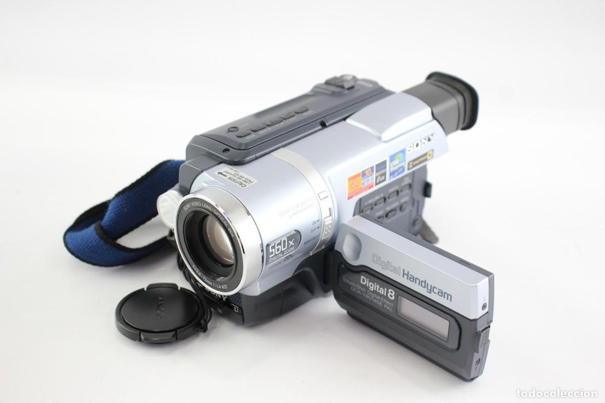 C&aacute;mara de fotos: Videoc&aacute;mara Sony Handycam DCR-TRV140E en funcionamiento con zoom digital de 80x