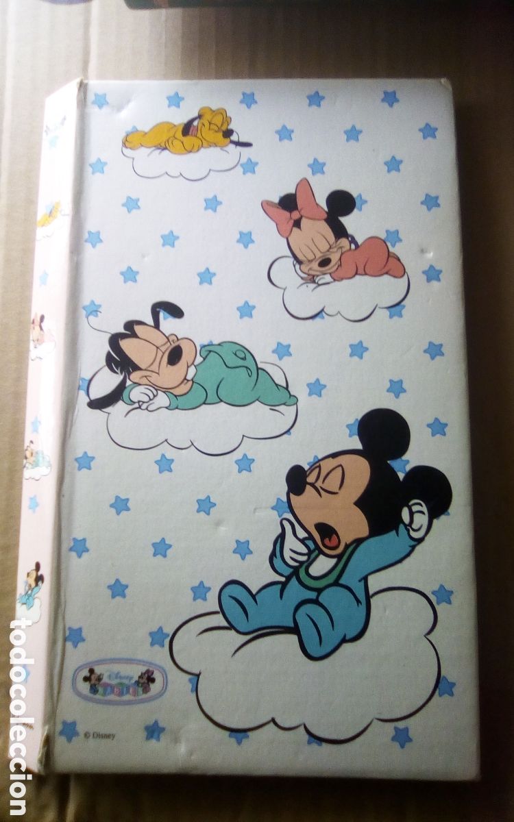 C&aacute;mara de fotos: Disney Babies. Mickey Mouse. &Aacute;lbum para fotograf&iacute;as Hofmann. A&ntilde;os 60s. Unas 40 fotos.