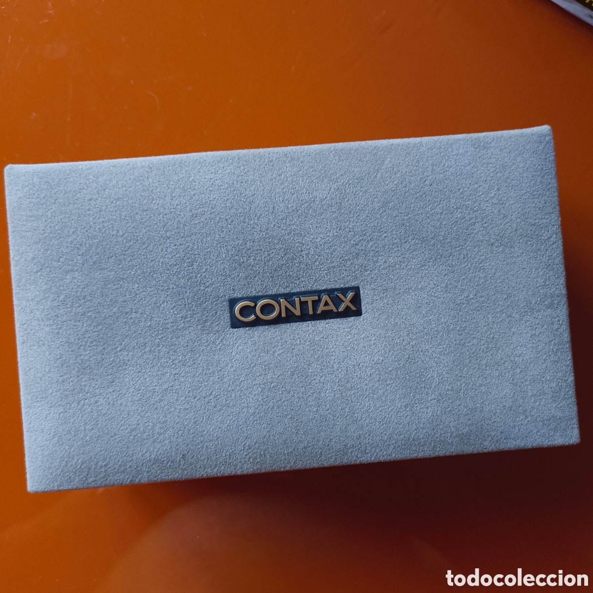 C&aacute;mara de fotos: CONTAX T2...Estuche y Caja exterior.