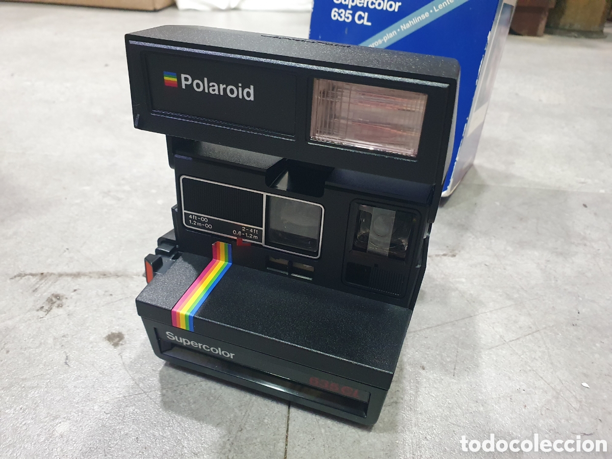 C&aacute;mara de fotos: Polaroid 635 Supercolor. C&aacute;mara de fotos con caja. (L55)