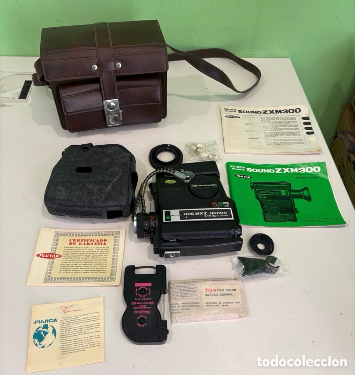 C&aacute;mara de fotos: C&aacute;mara de cine Fujica Sound ZXM300 Super 8 con accesorios y documentaci&oacute;n original
