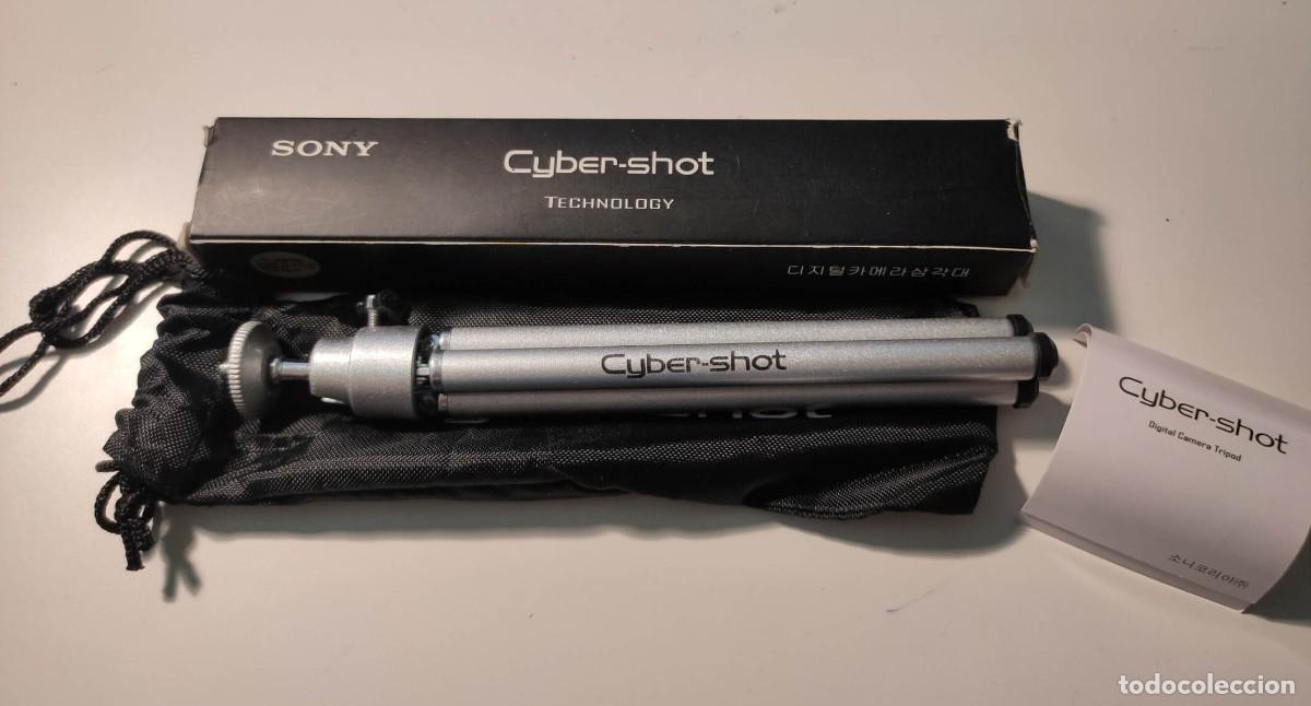 C&aacute;mara de fotos: Tr&iacute;pode de mesa extensible vintage Sony Cyber-shot para c&aacute;mara digital