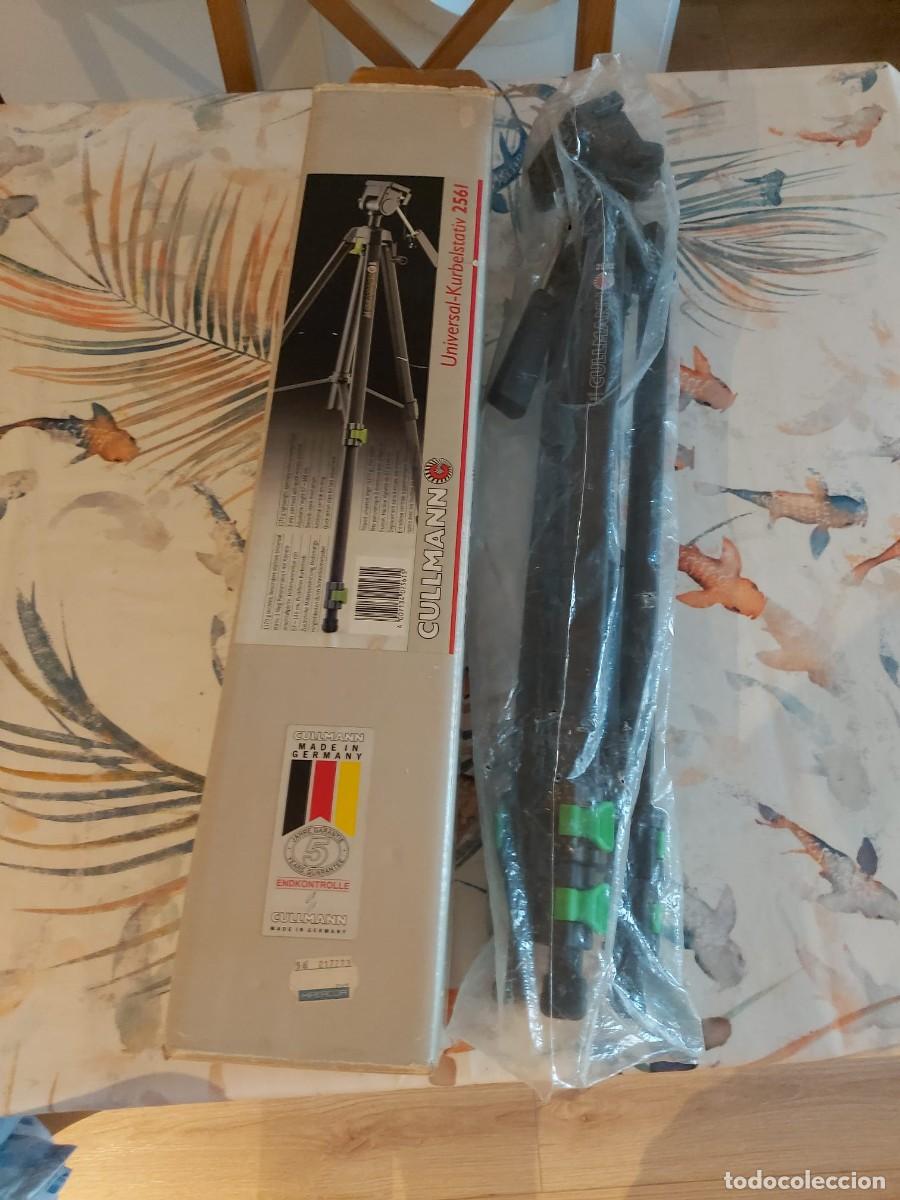 C&aacute;mara de fotos: Tr&iacute;pode CULLMANN 2561 Universal-Kurbelstativ. - Foto 9