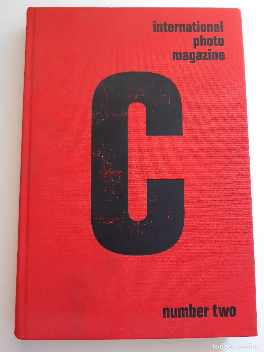 C&aacute;mara de fotos: INTERNATIONAL PHOTO MAGAZINE C NUMBER TWO IVORY PRESS 2006 Elena Ochoa Foster Tapas duras Tela