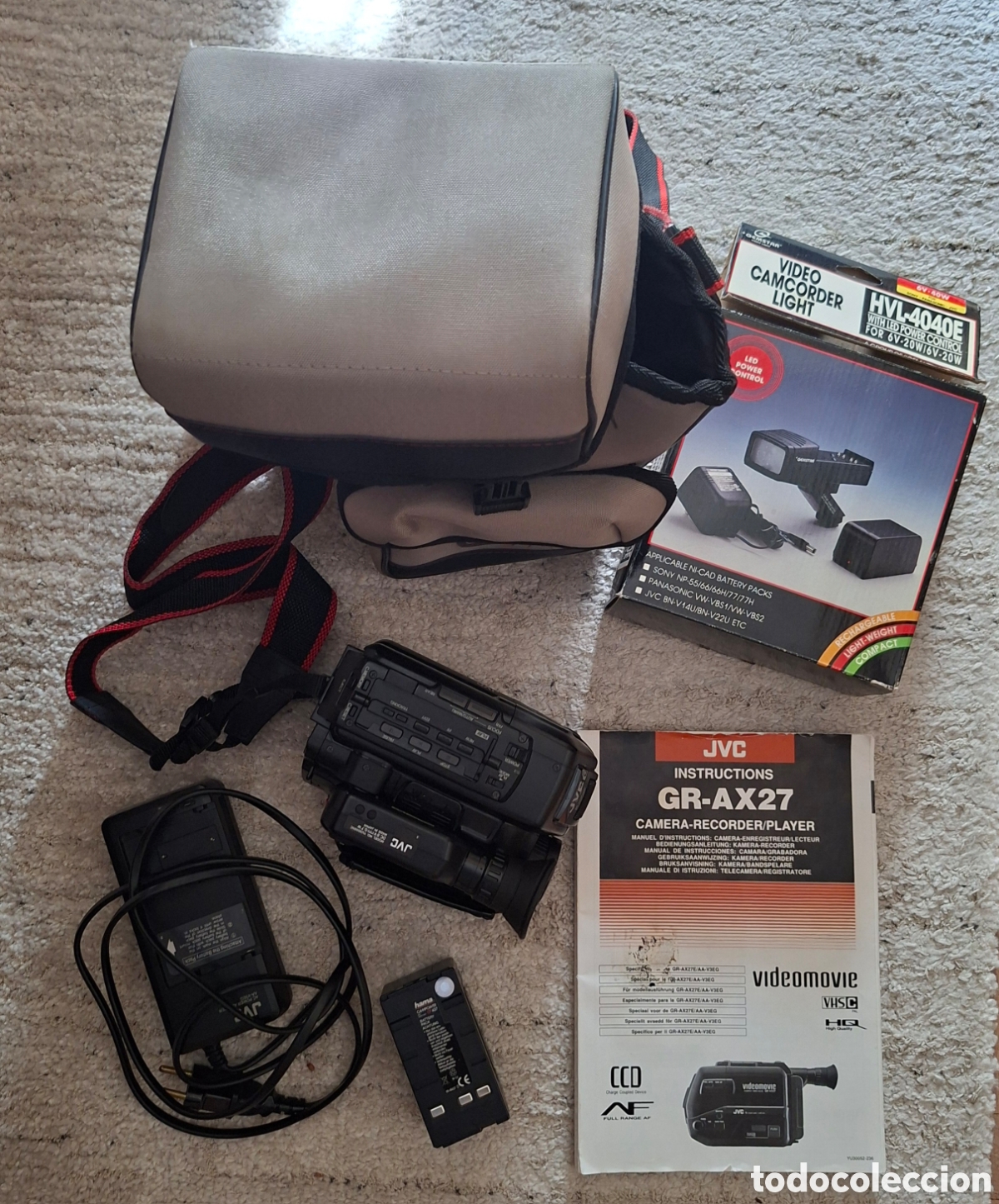 C&aacute;mara de fotos: Lote Videoc&aacute;mara Vintage JVC GR-AX27 VHS-C Videomovie - Con Foco Gemstar, Cargador, Bater&iacute;a y Bolsa