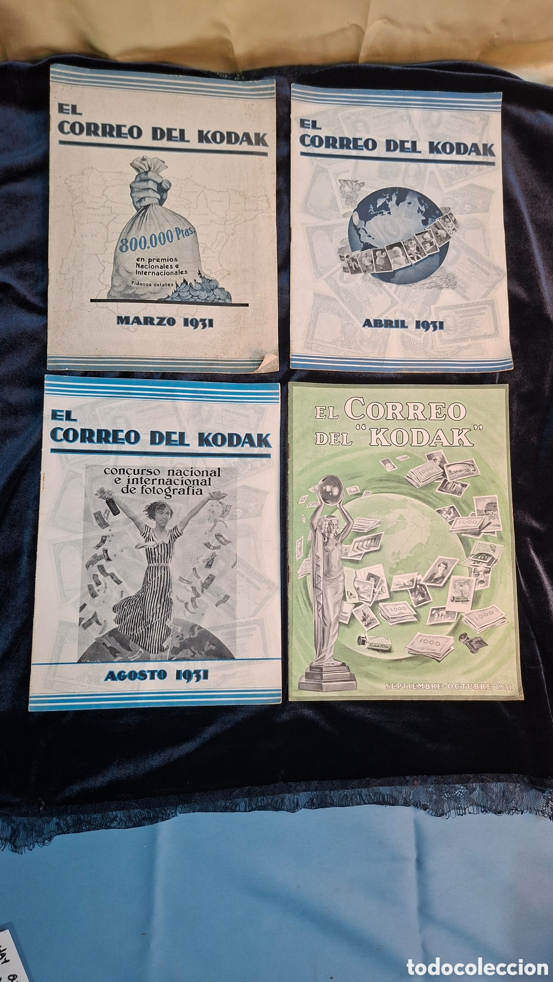C&aacute;mara de fotos: Lote de 4 revistas antiguas &ldquo;El Correo del Kodak&rdquo;, a&ntilde;o 1951.