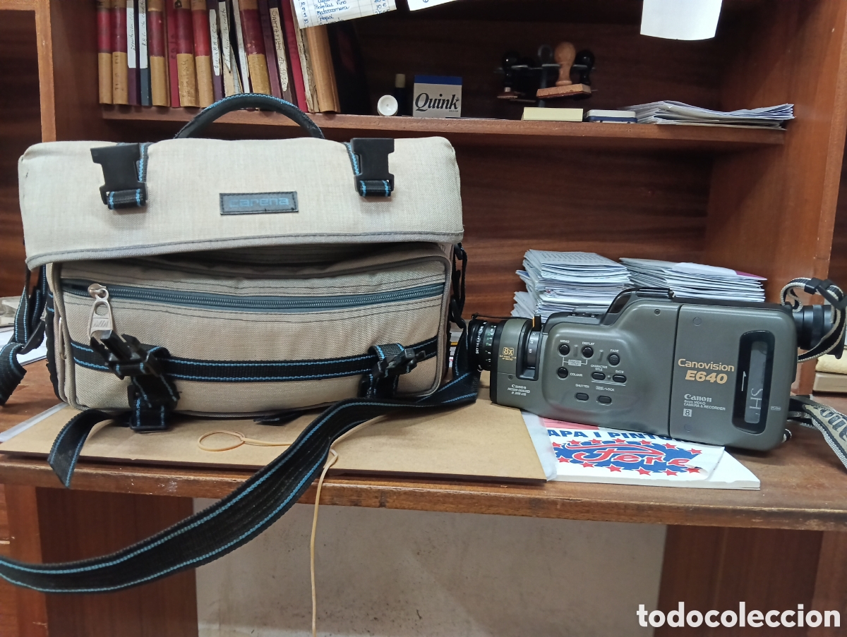 Fotokamera: C&aacute;mara de Video. Marca Canon. Modelo Canovisi&oacute;n E640. Con Malet&iacute;n y todos sus Complementos.
