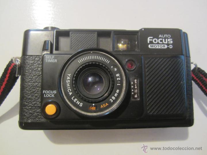 C&aacute;mara de fotos: CAMARA YASHICA MODELO LENS AUTOFOCUS - Foto 4