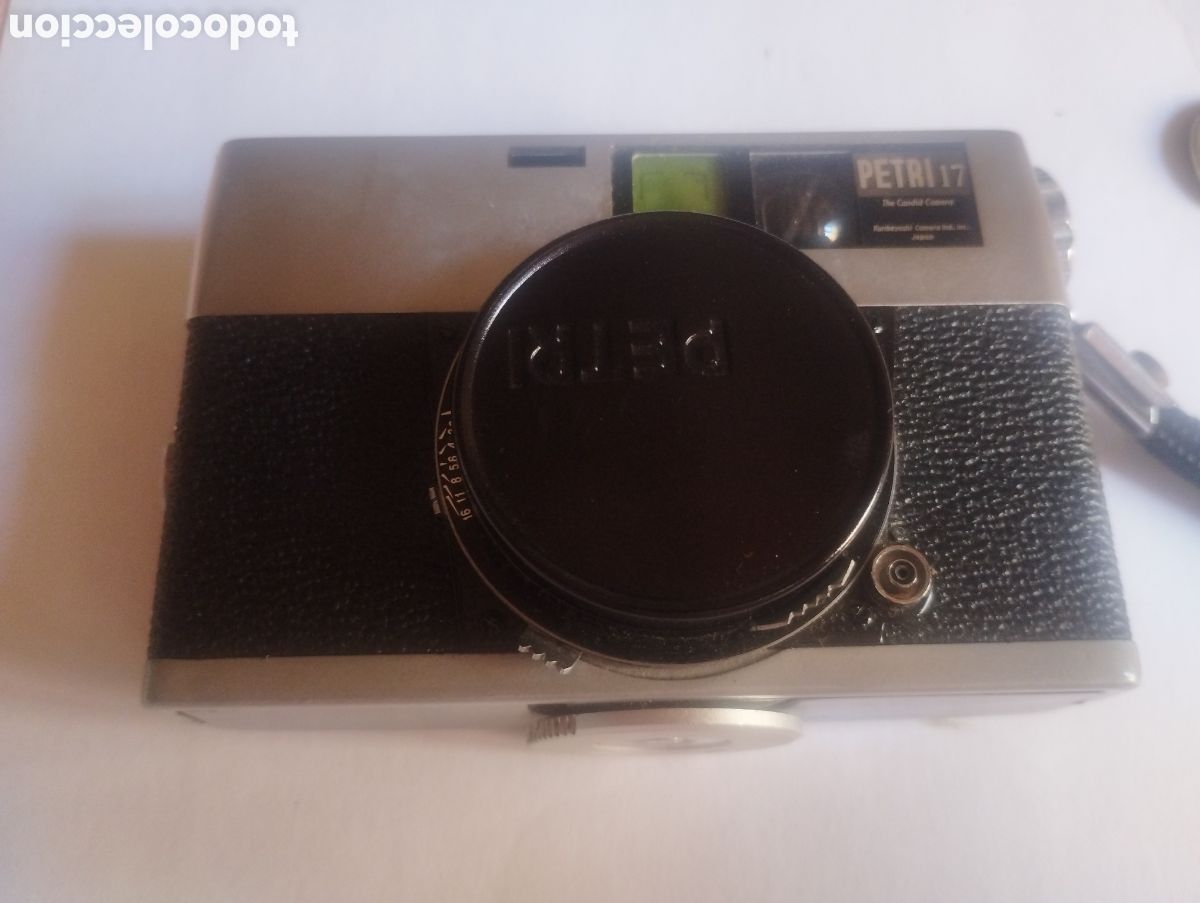 Fotocamere: C&aacute;mara de fotos Petri 17 made in Japan dispara perfectament