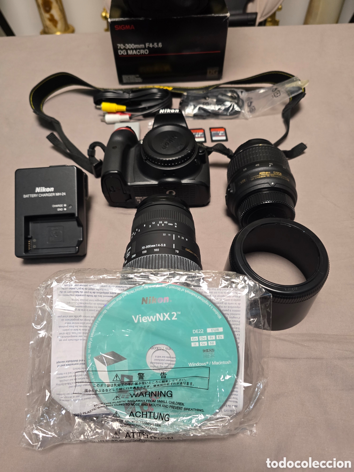 C&aacute;mara de fotos: Nikon D5300, objetivos 18-55 y 70-300 y accesorios