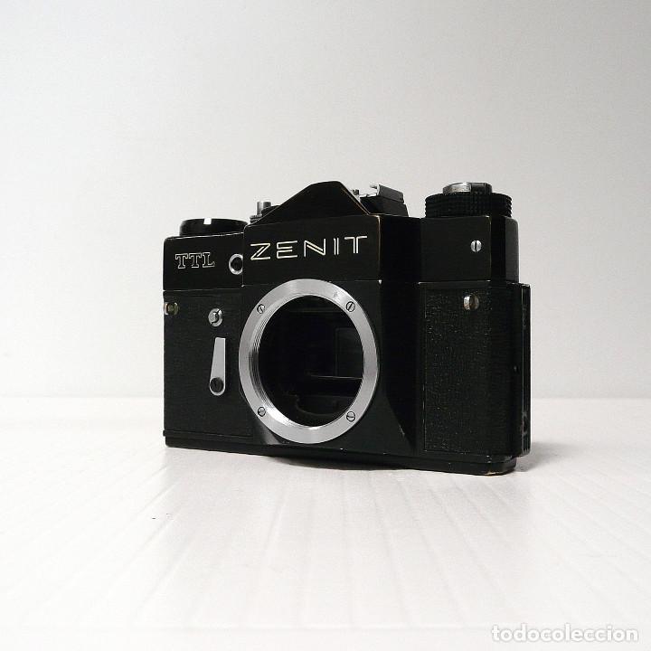C&aacute;mara de fotos: CAMARA REFLEX ANALOGICA ZENIT TTL-Defectuosa-(Ref 36 ) - Foto 3