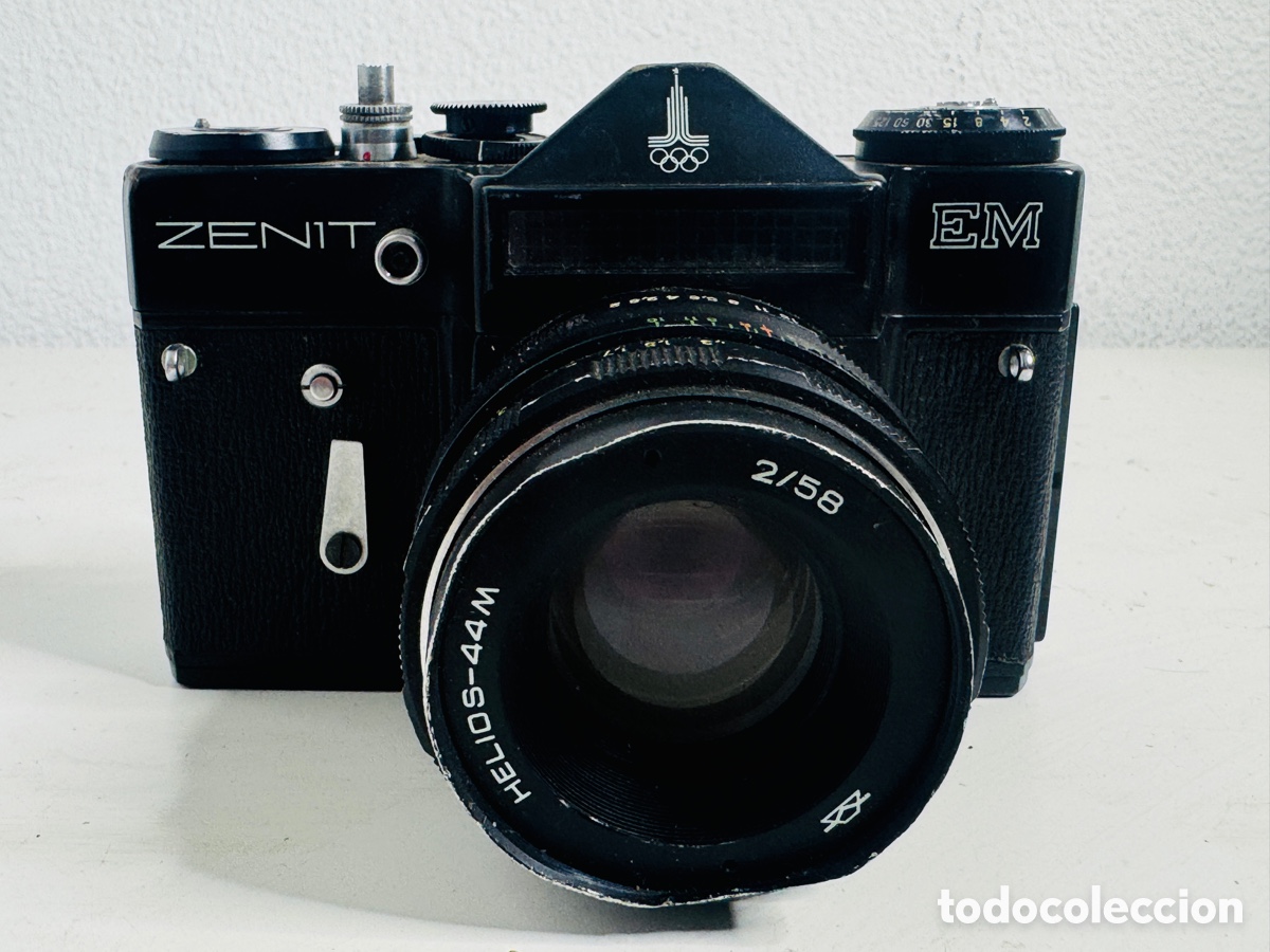 C&aacute;mara de fotos: Zenit EM Vintage Camera - Foto 1