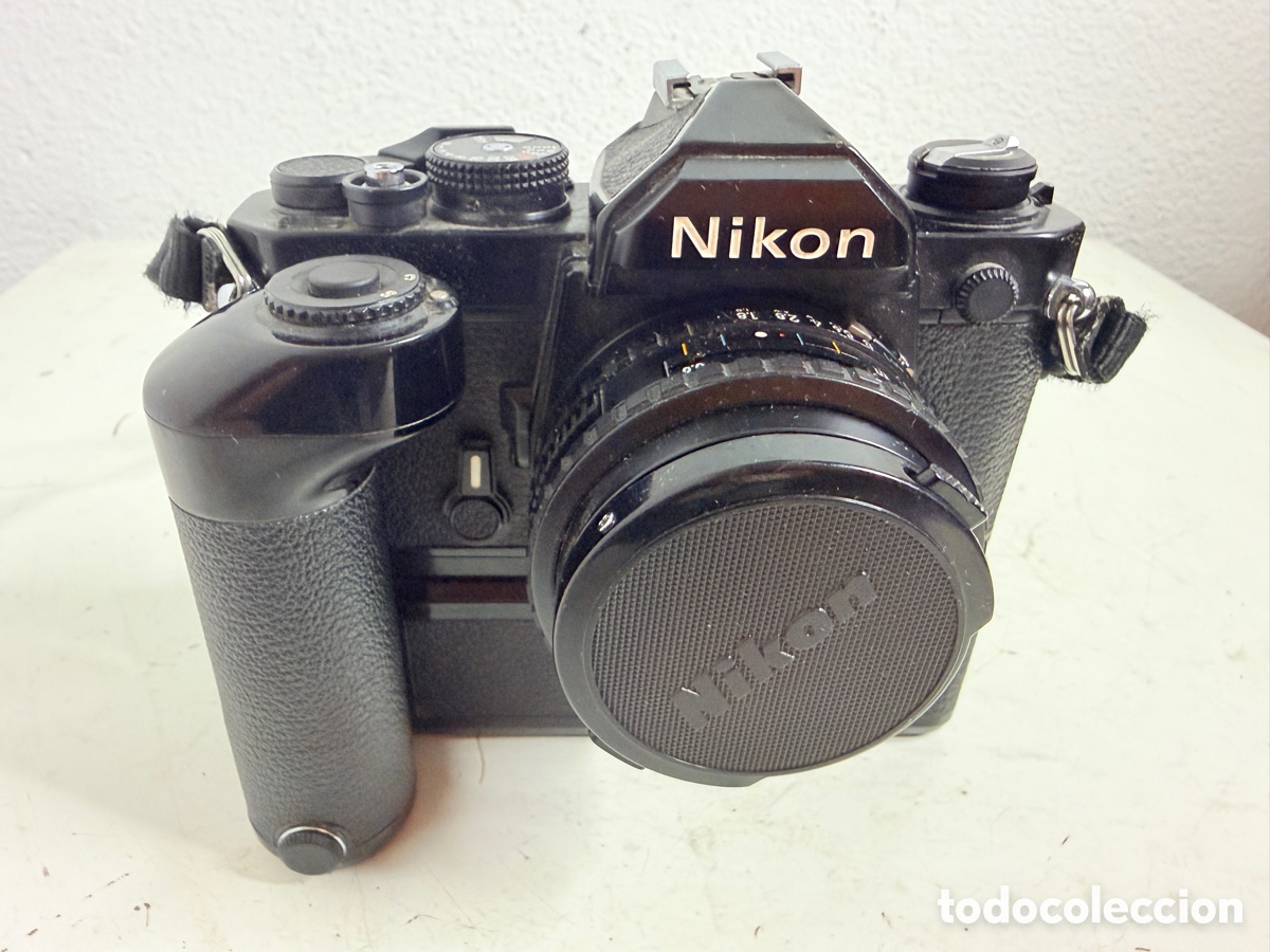C&aacute;mara de fotos: Nikon FM Camera & Nikon MD-12 Usado Sin Comprobar. - Foto 5